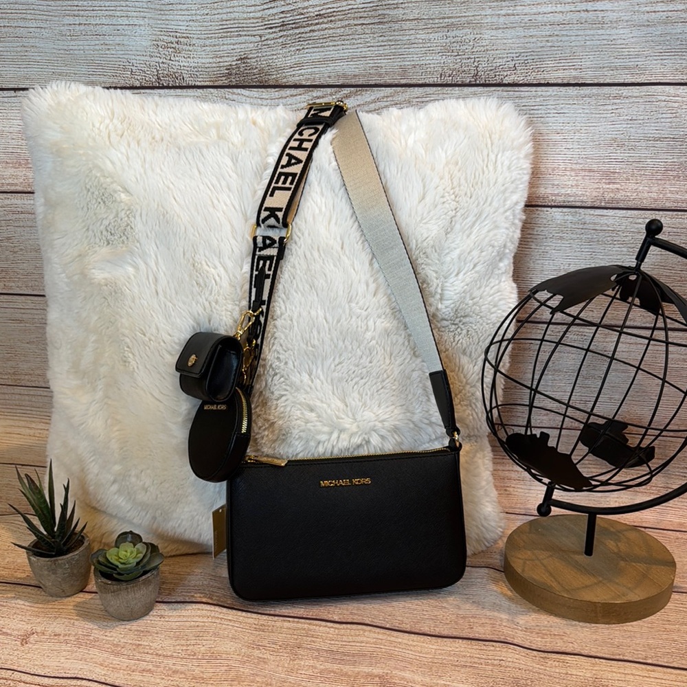 Michael Kors Crossbody Bag